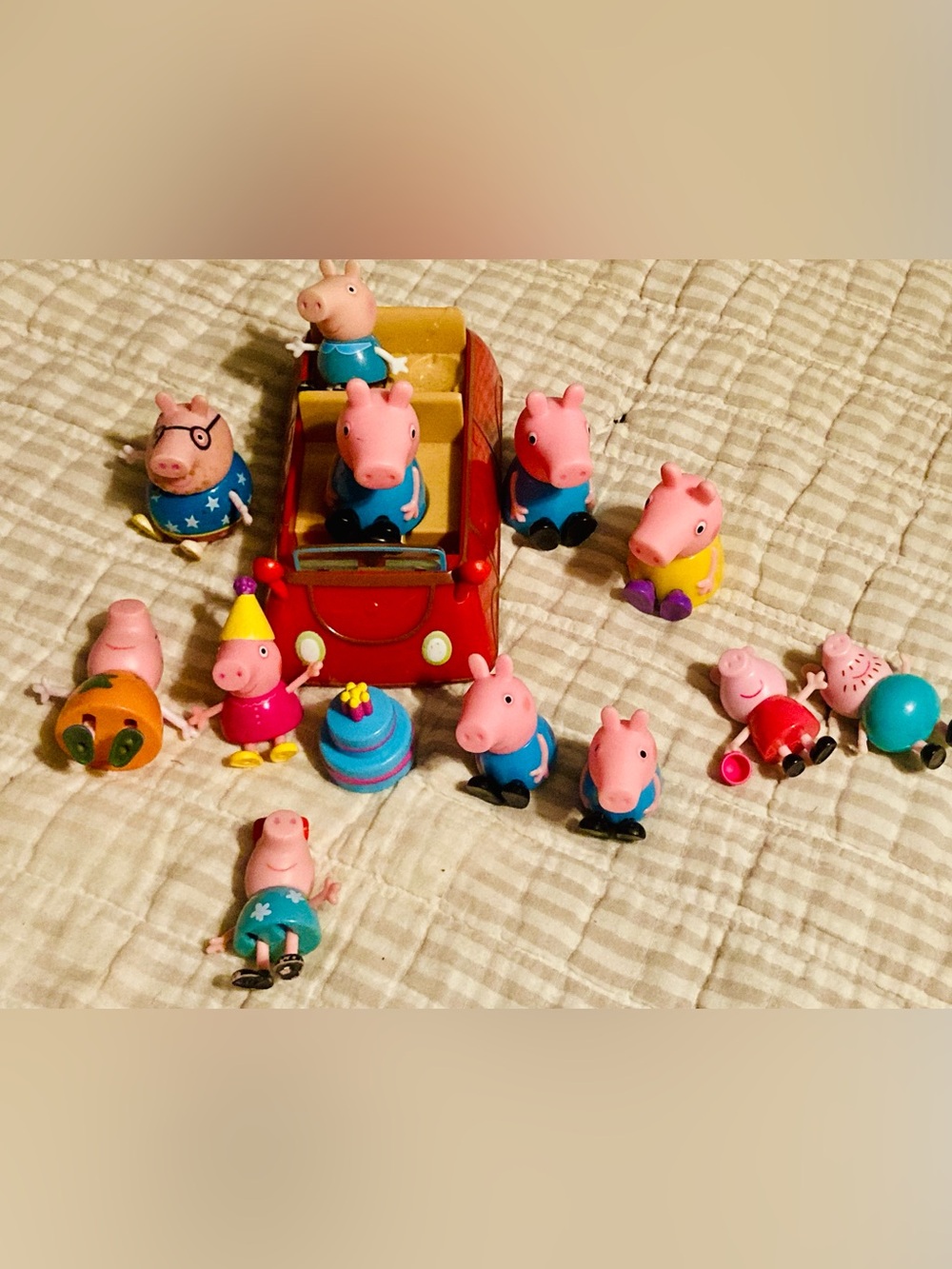 Lot Of Peppa Pig Figures Mom Dad Friends With Family Red Car 12 Figures